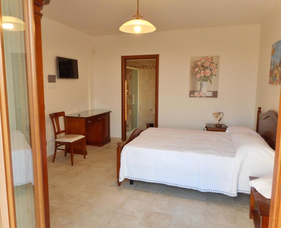Le Terrazze Miramare B&B Торре-Канне Номер фото